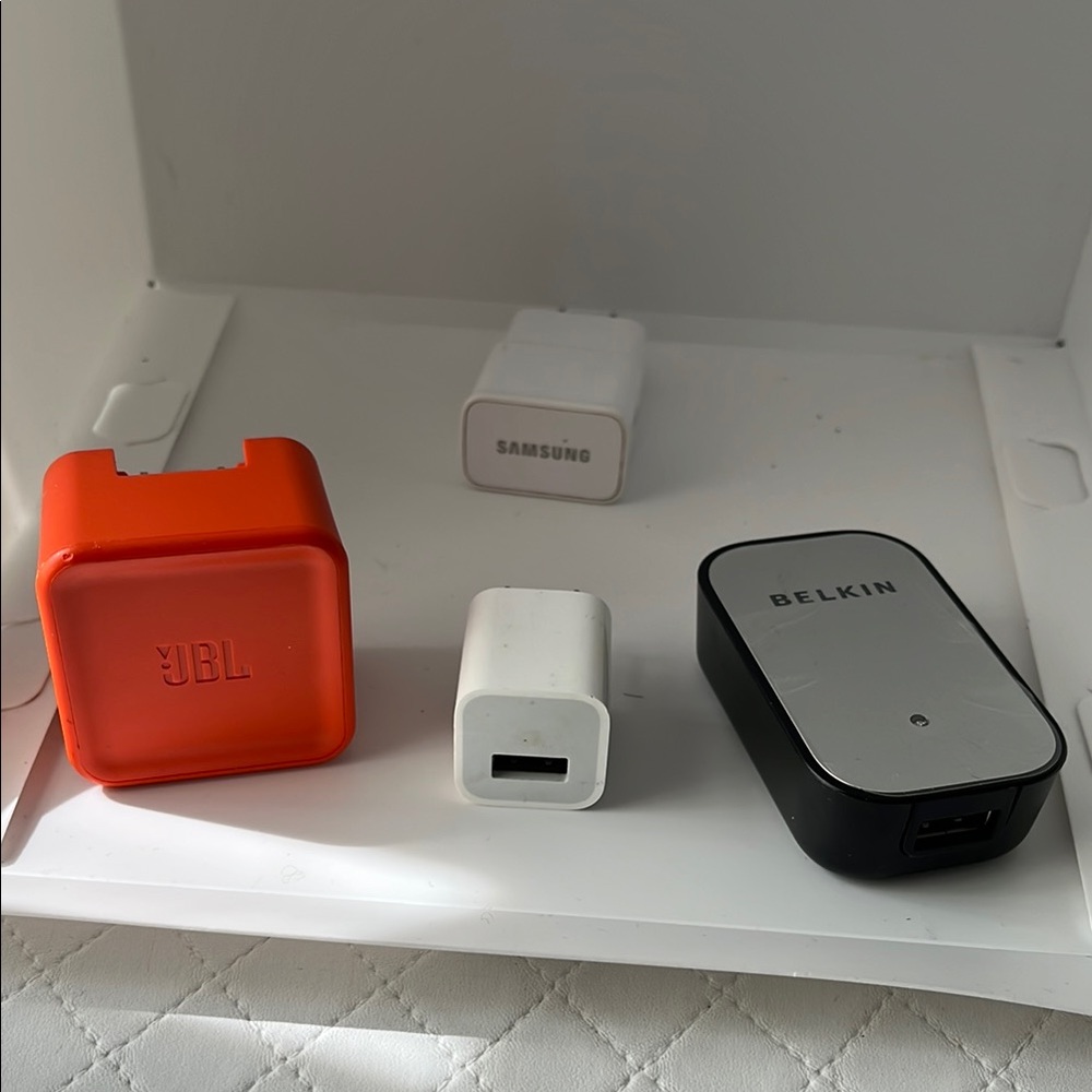 JBL Vibrant Orange Charging Block